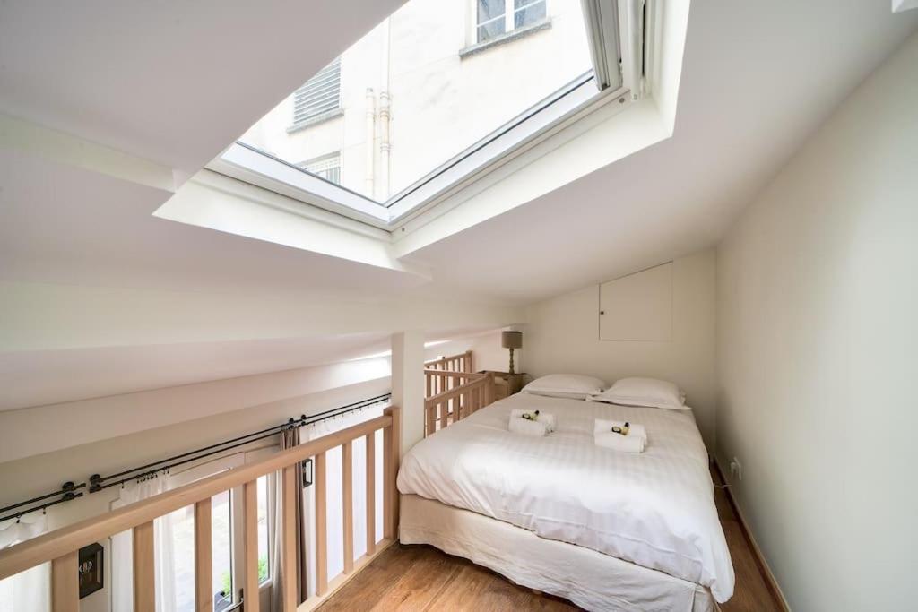 Superbe Maisonnette Neuve Au Coeur De Paris Extérieur photo