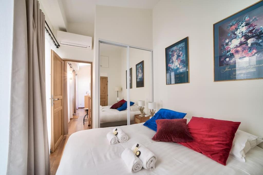 Superbe Maisonnette Neuve Au Coeur De Paris Extérieur photo