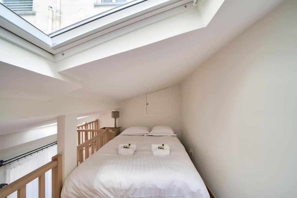 Superbe Maisonnette Neuve Au Coeur De Paris Extérieur photo